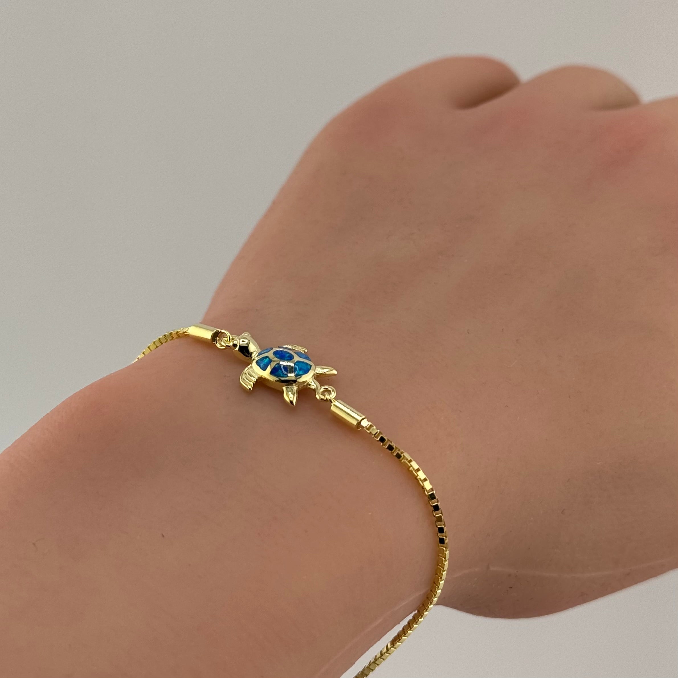 Gold Azure Wave Turtle Toggle Bola Bracelet